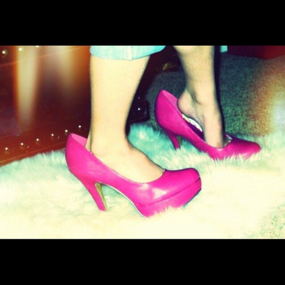 Meet your Posher, Amy - Picture 2 of 6